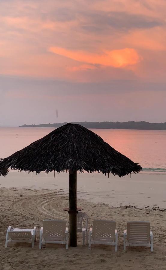 Mar Y Oro Hotel Contadora Island Bagian luar foto